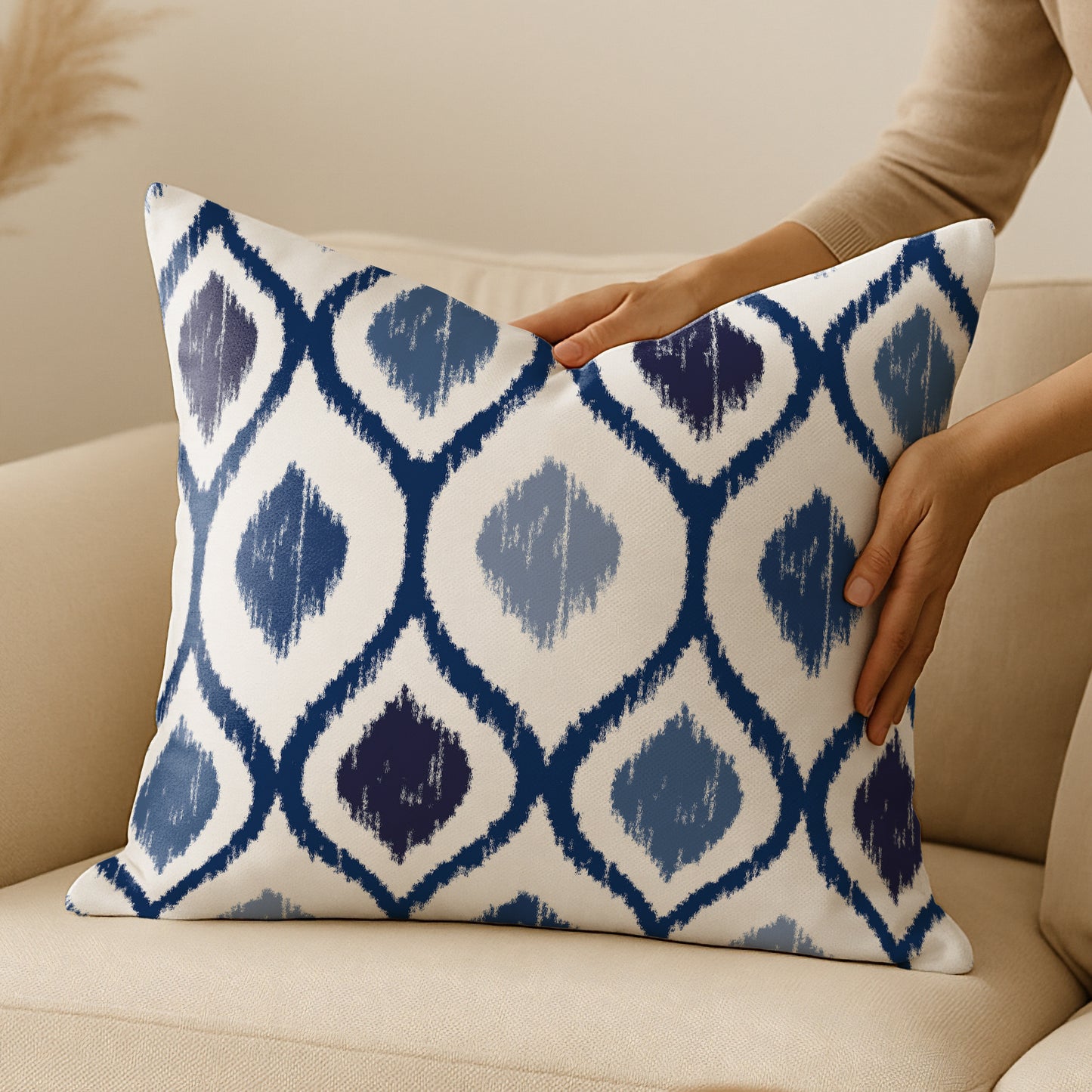 Throw Pillow with Sewn-In Insert | Diamond Pattern
