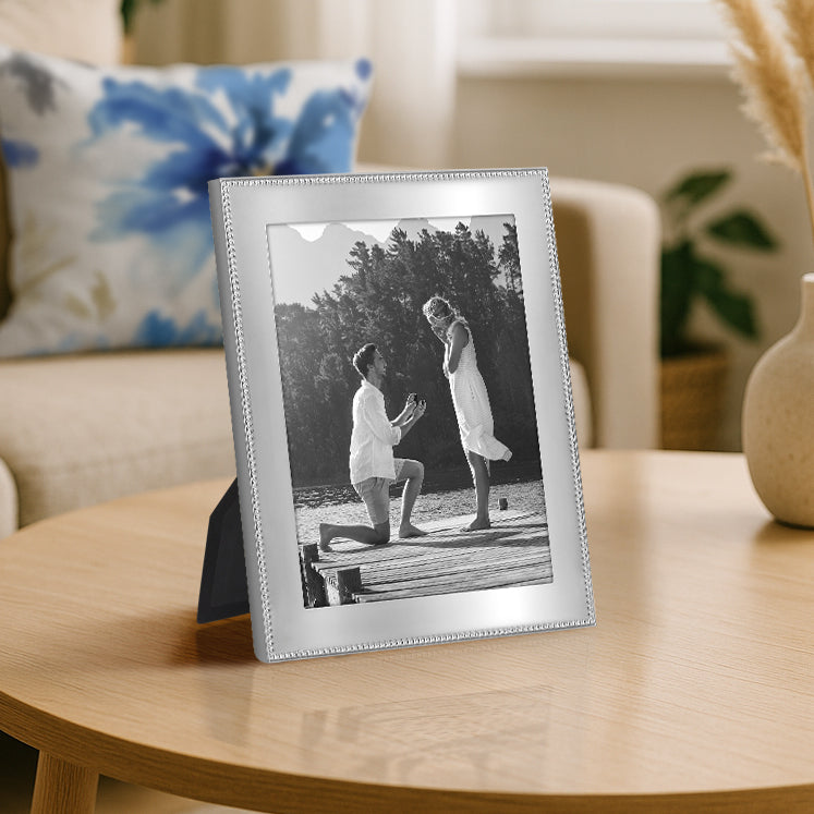 Americanflat Picture Frame | Beaded-Style Detailing | Shatter-Resistant Glass