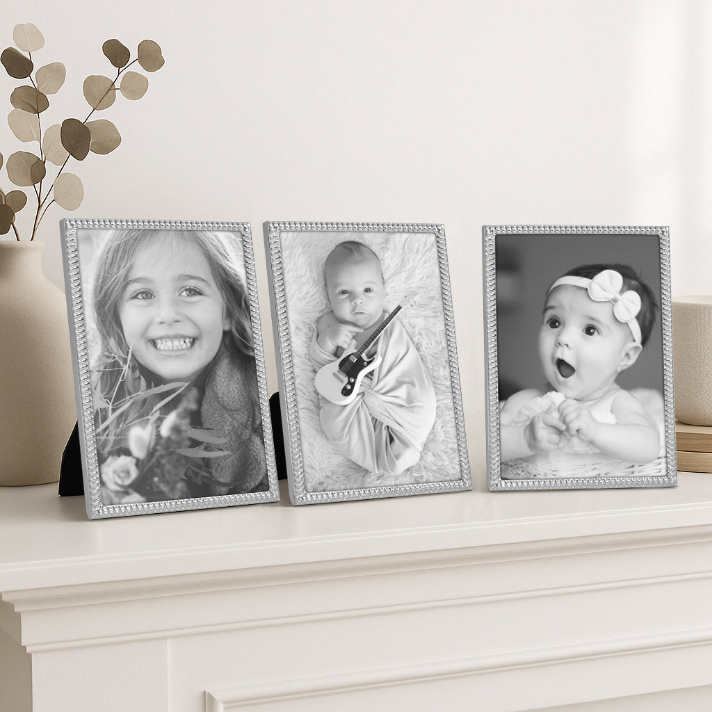 Americanflat Picture Frame | Rope-Style Textured Detailing | Shatter-Resistant Glass