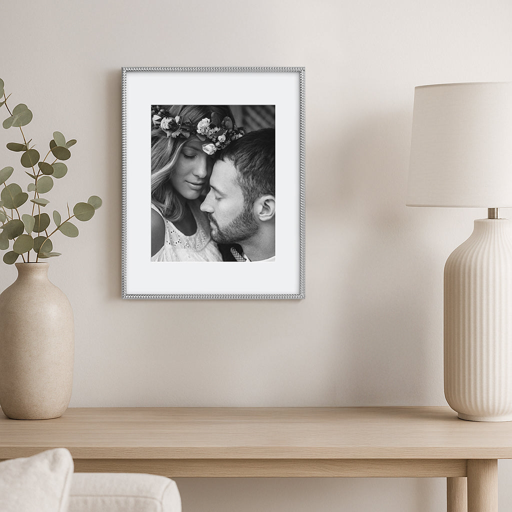 Americanflat Picture Frame with Mat | Rope-Style Textured Detailing | Shatter-Resistant Glass