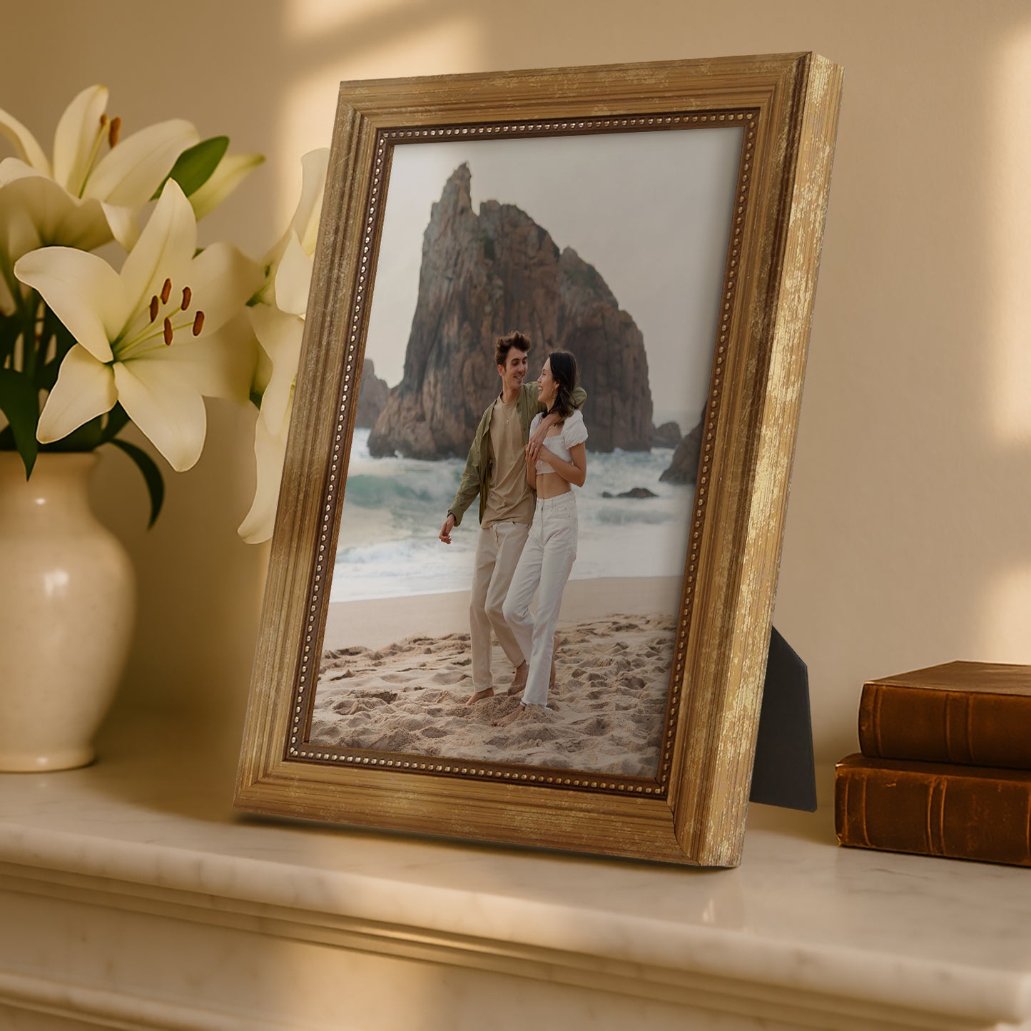 Americanflat Vintage Frames | Antique-Style Molding