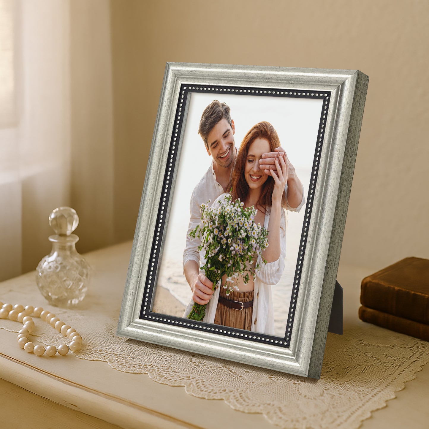 Americanflat Vintage Frames | Antique-Style Molding