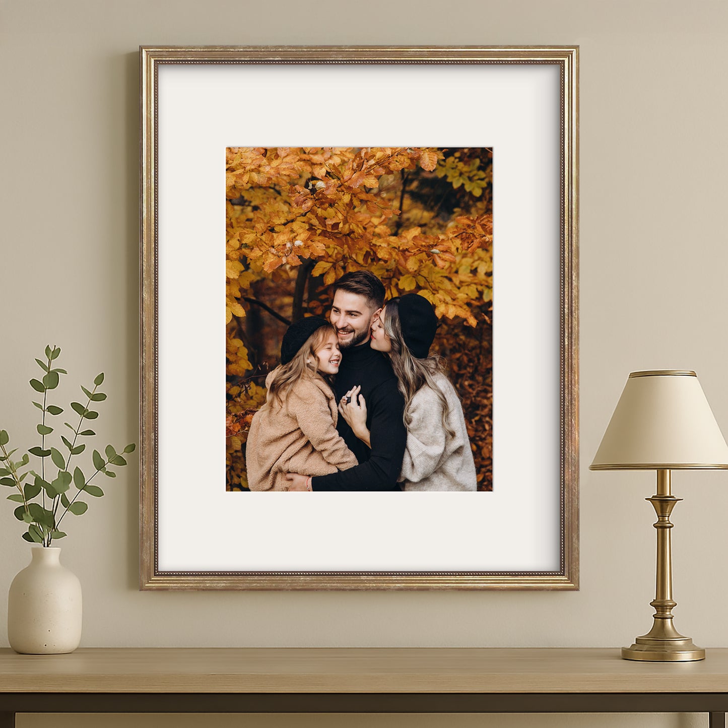 Americanflat Vintage Frames with Mat | Distressed Molding