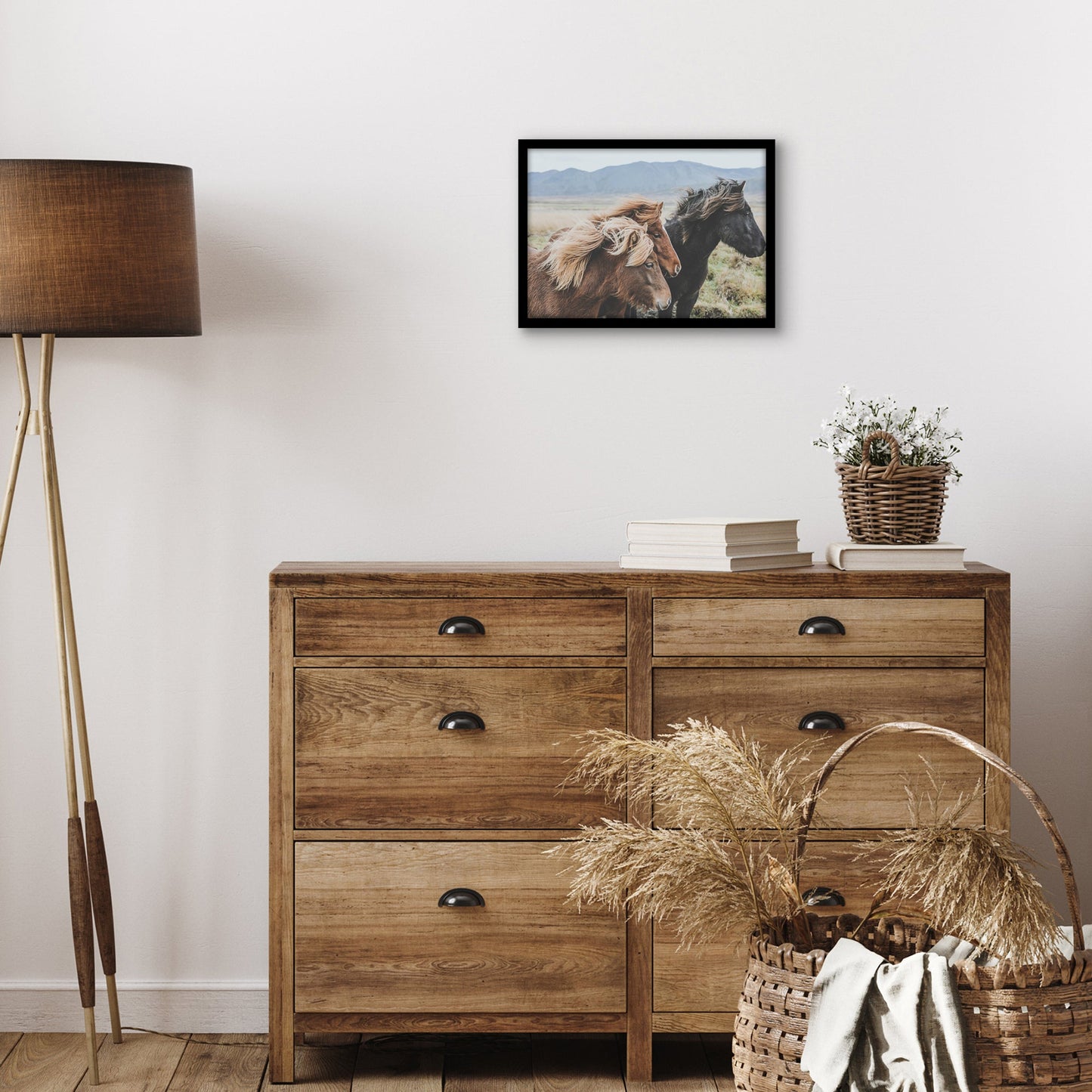 Modern Gallery Picture Frame without Mat, Black | Streamline Collection