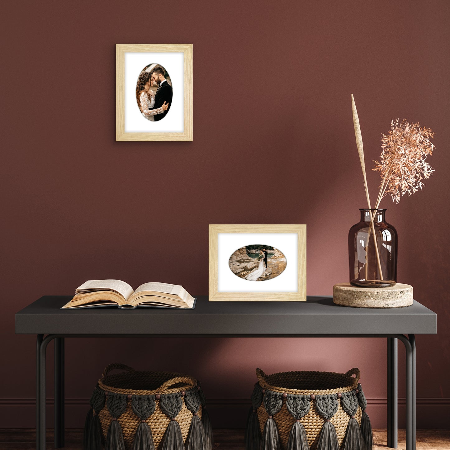Gallery Picture Frame with Oval Mat | Signature Collection