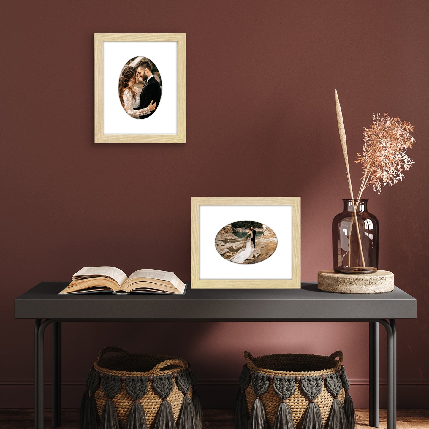 Gallery Picture Frame with Oval Mat | Signature Collection