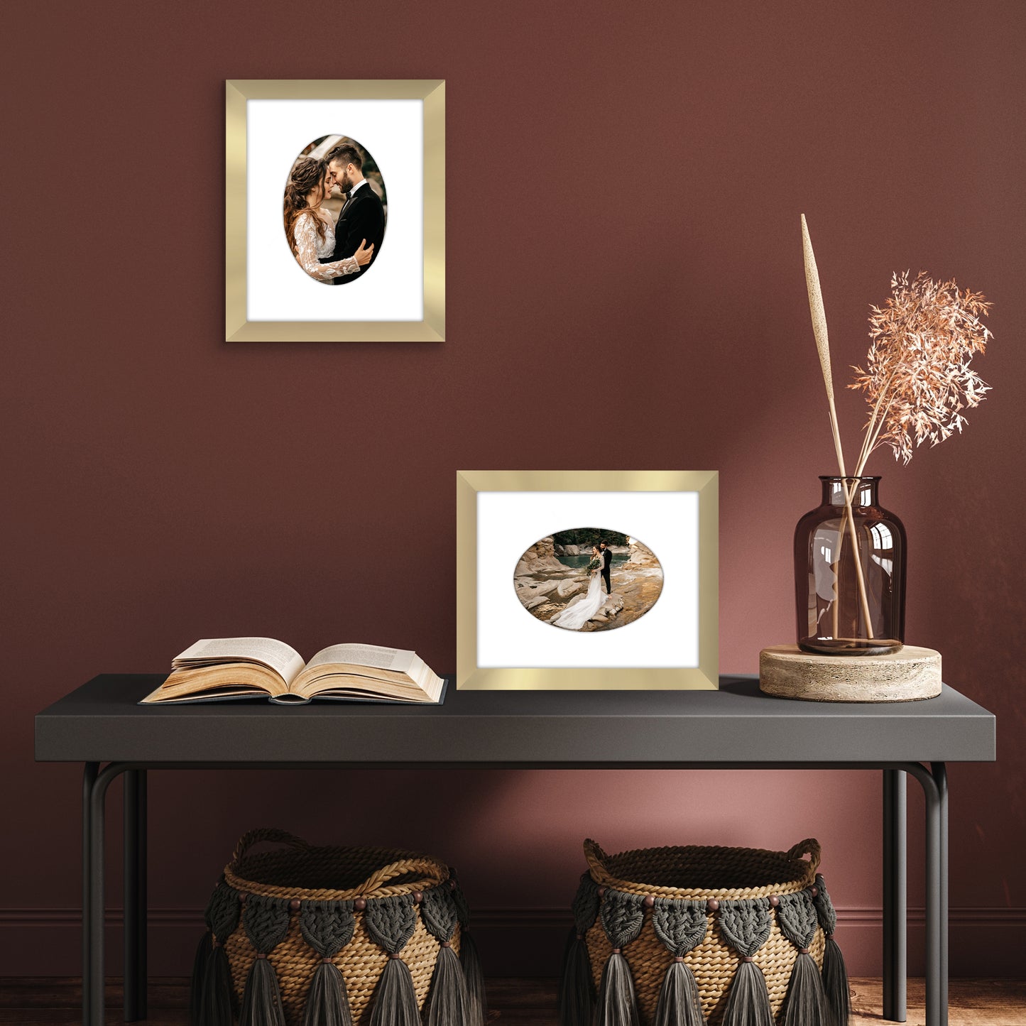 Gallery Picture Frame with Oval Mat | Signature Collection