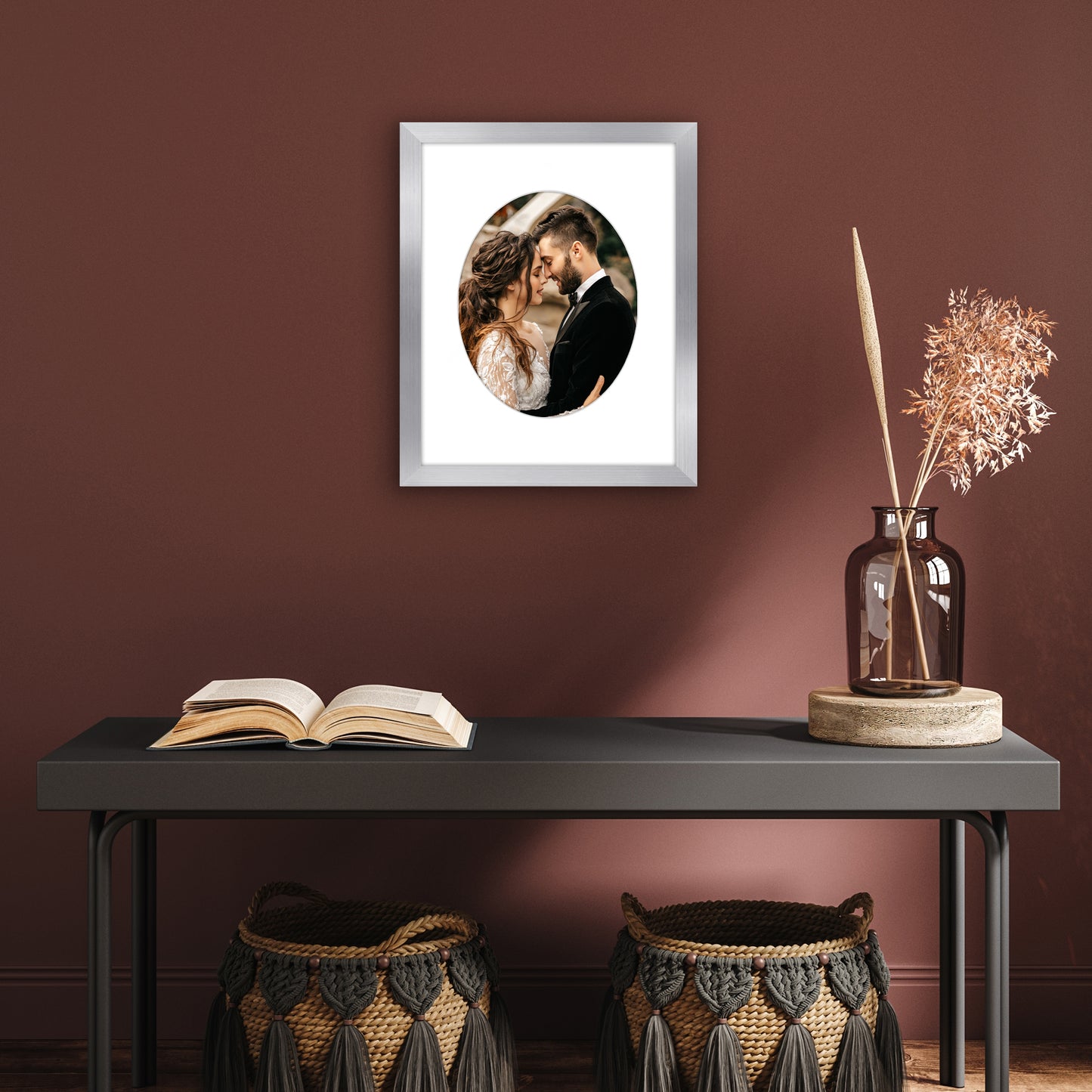 Gallery Picture Frame with Oval Mat | Signature Collection