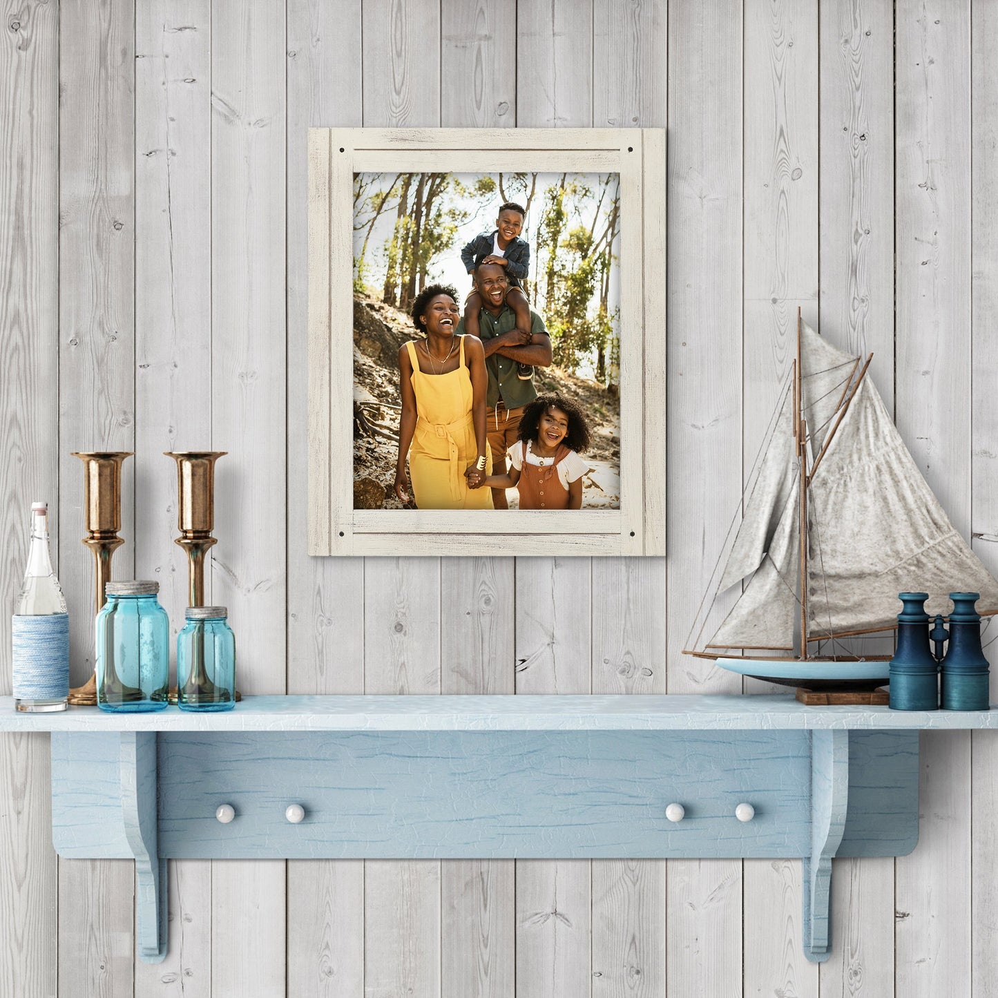 Rustic Picture Frame with Distressed Molding | Hampton Collection