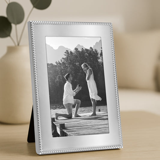 Americanflat Picture Frame | Beaded-Style Detailing | Shatter-Resistant Glass