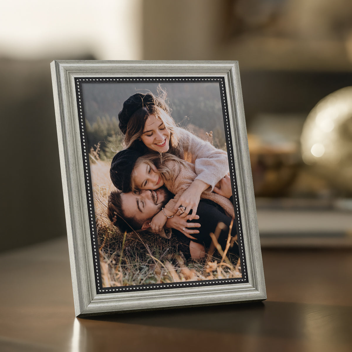Americanflat Vintage Frames | Antique-Style Molding