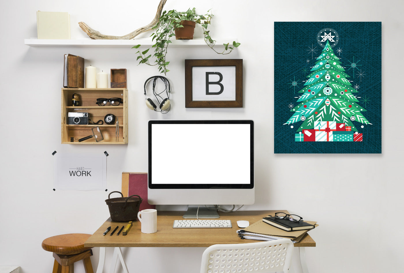 Christmas Tree by Amanda Shufflebotham Wrapped Canvas - Wrapped Canvas - Americanflat