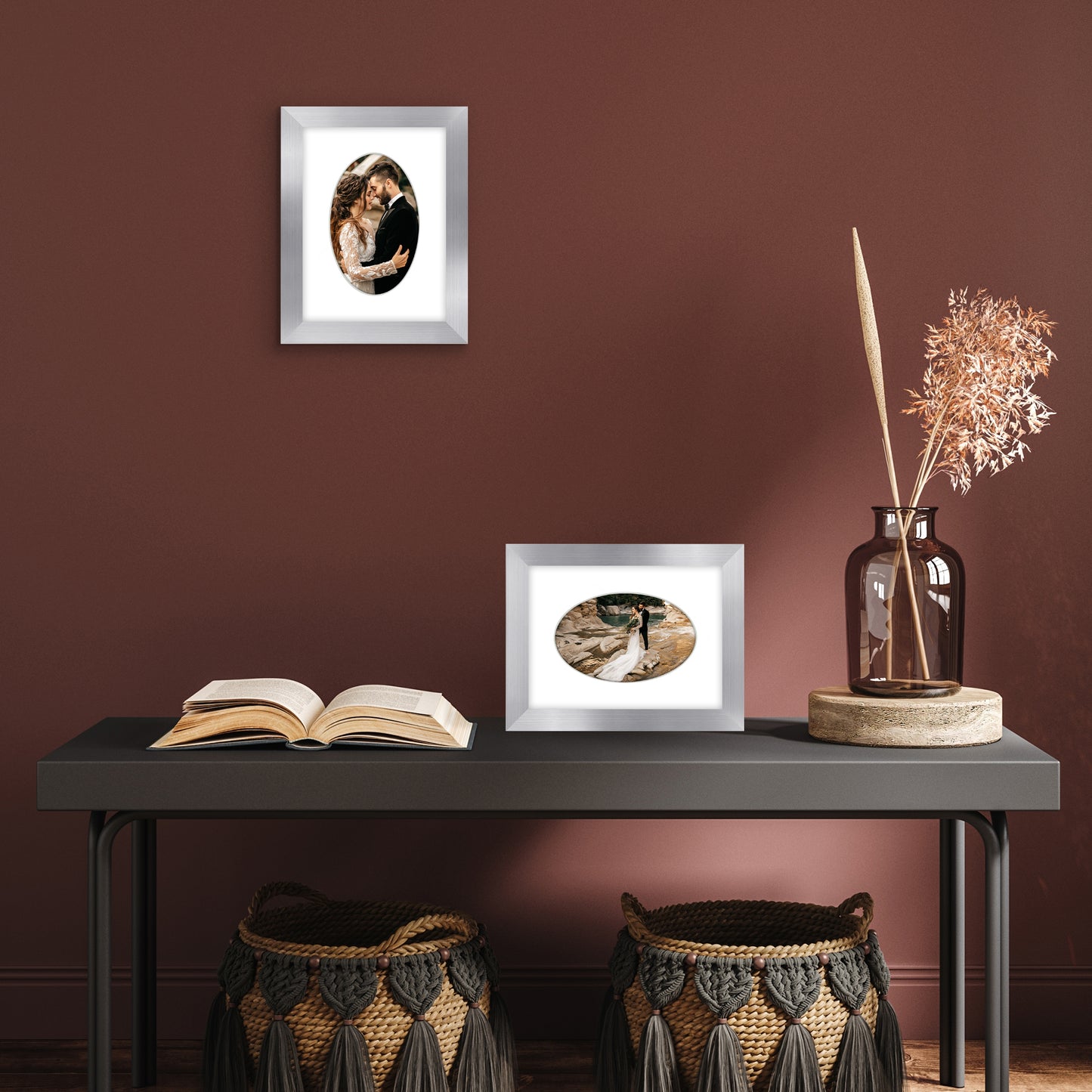 Gallery Picture Frame with Oval Mat | Signature Collection